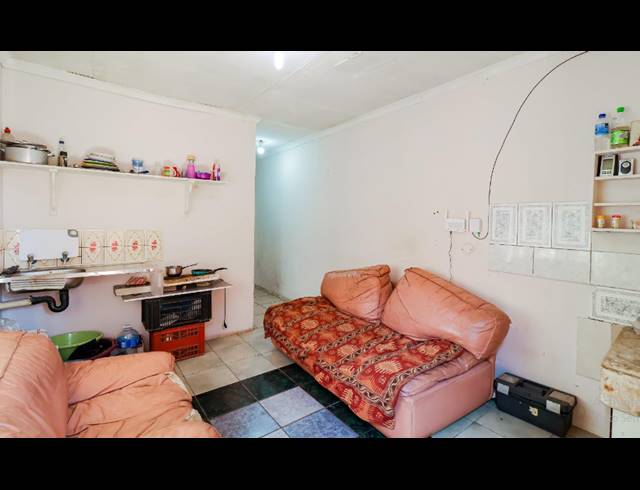 3 BEDROOM FREEHOLD FOR SALE IN ELDORADO PARK